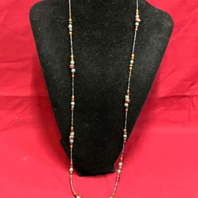  Women's Beaded Necklace with Metal Beads