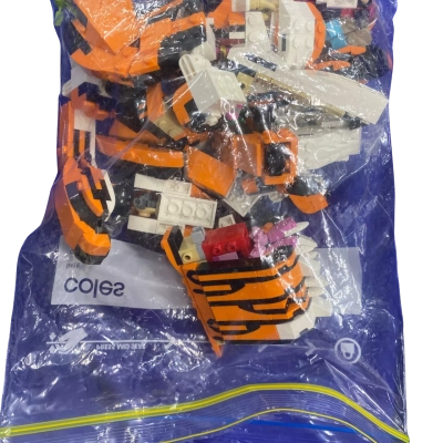 Lego. Creator. Majestic Tiger set #31129. Disassembled. 