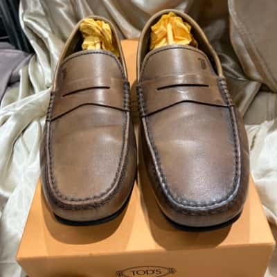 Tod's Mens  Size 6 Loafers Brown 