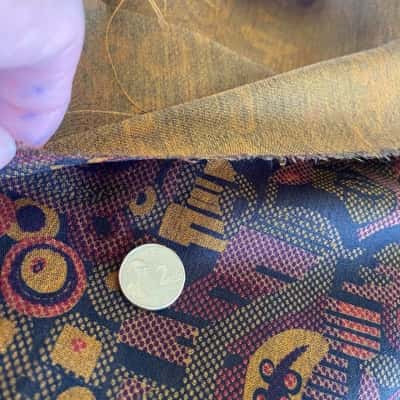 Black Gold Geometric Thin Cotton?    115 x 260 cm            Fab5