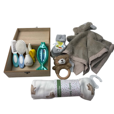 BNWT baby starter pack 