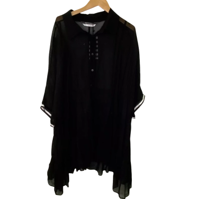 Taking Shape Womens  Size M Midi Dress Black  / White 