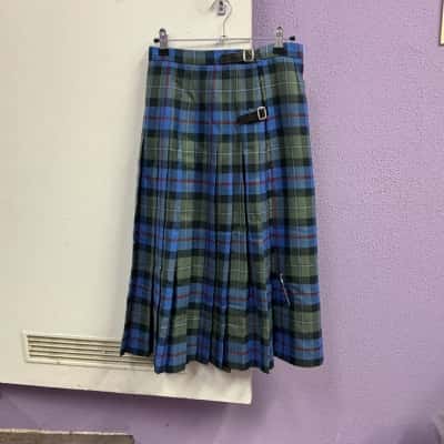  Womens  Size 12 kilt
