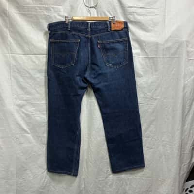 Levis Mens Size 38x32 Jeans