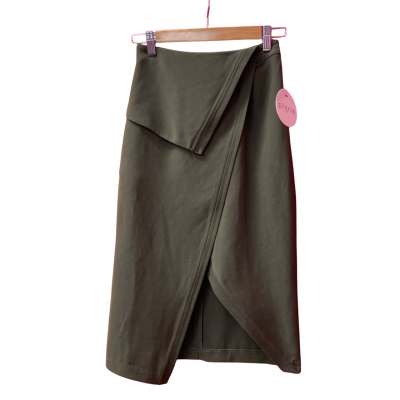 Pilgrim Womens  Size 6 Khaki/ Olive Semi-Wrap Skirt. 