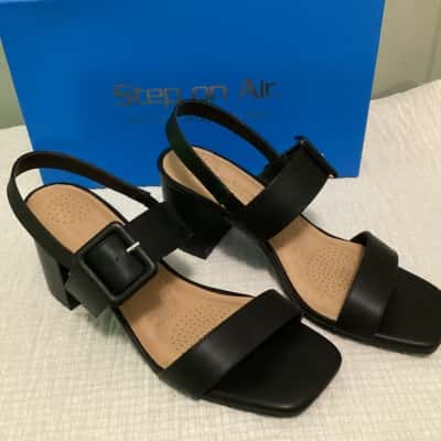 Gabrielle  Womens  Size 8 Heels Black  