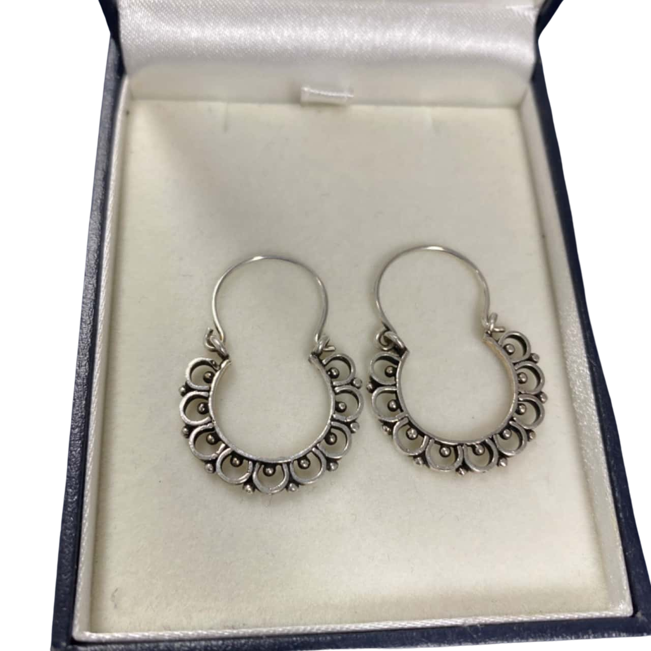 Womens Earrings Silver (s)