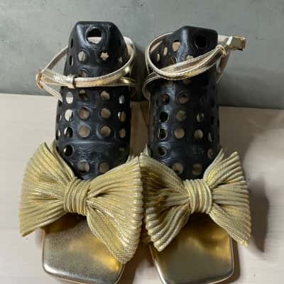 SPURR Gold Open Toe Double Strap Heels Size 9