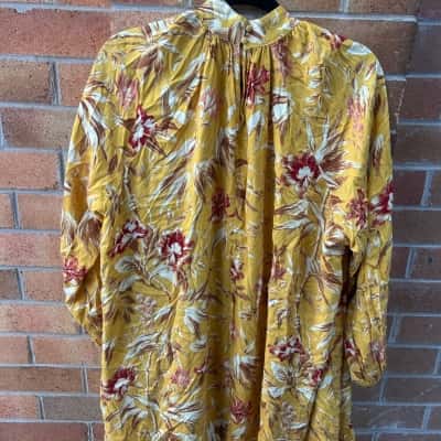 H&M Womens  Size 6 Mini Dress Floral / Yellow 