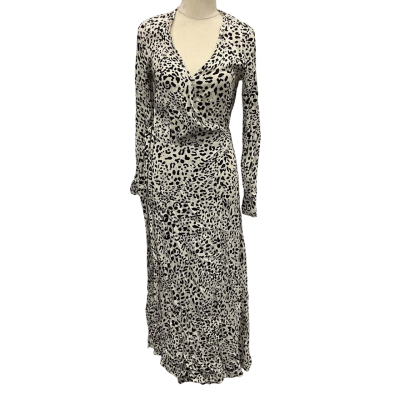 French Connection Womens  Size 4 Wrap Dress Animal print 