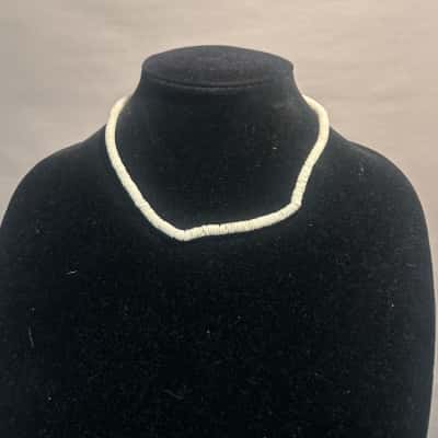 White shell, string necklace
