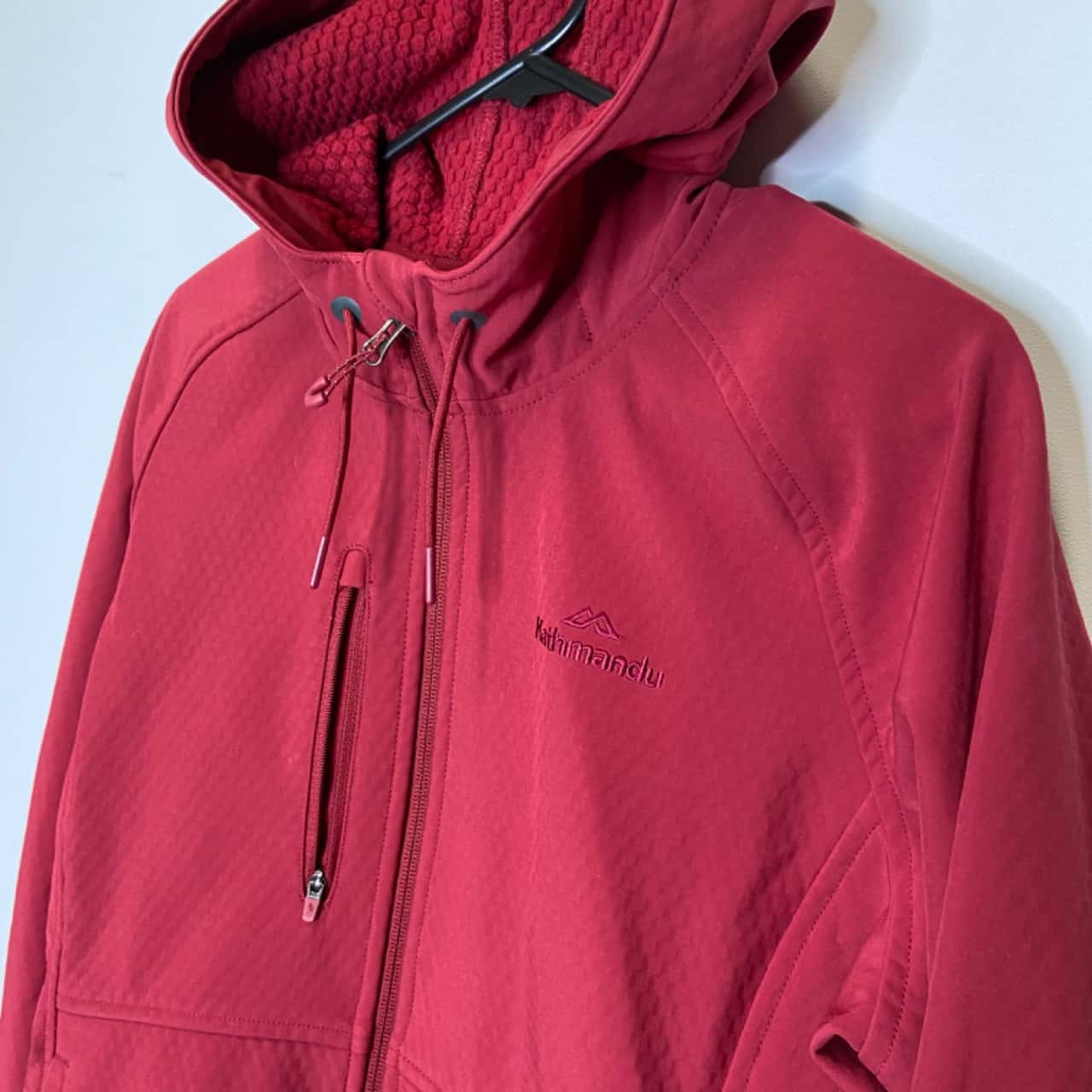 Kathmandu Womens Size 12 Front Zipper Hoodie Maroon (s)