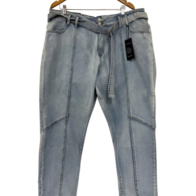 City Chic Womens Harley High Rise Ankle Grazer Jeans with Belt - Size 24 