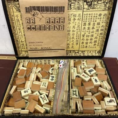 MAH-JONGG Set in Wooden Case 