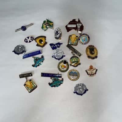 Assorted Collection of Badges and Pins x 22
