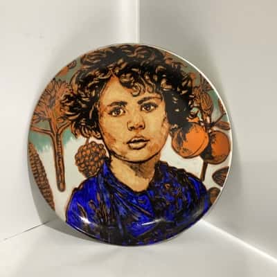 Robert Gordon - David Bromley Decorative Wall Plate