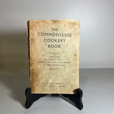1961 reprint “The Commonsense Cookery Book” by Angus and Roberson publishers