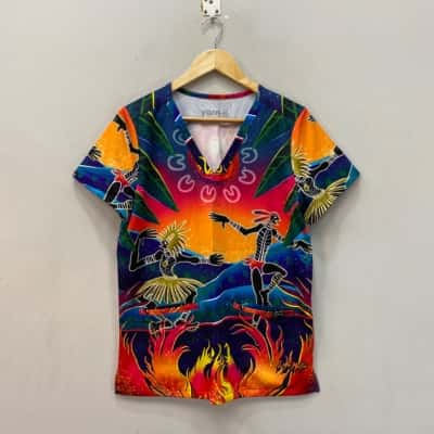Yarn Womens  Size S Short Sleeve Scrubs  Multicoloured 