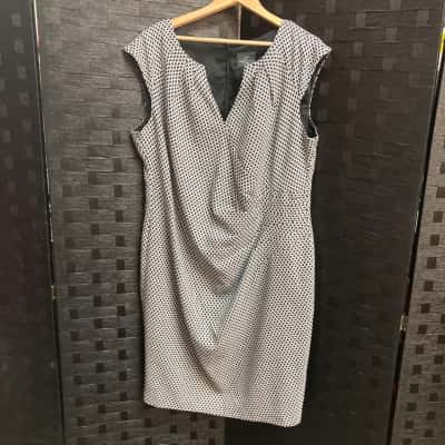 Adrianna Papell Womens  Size 18 Sleeveless Dress  Black  / Grey 