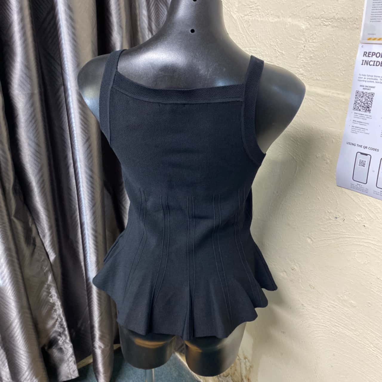 CUE Black Knit Singlet Size M BNWT(s)
