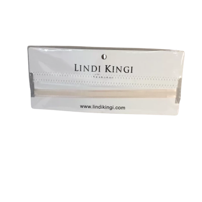  Linda Kingi Clothing Accesory