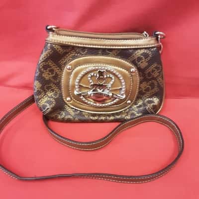 Kathy Van Zeeland Brown Gold small size heavy logo shoulder bag