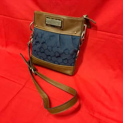 Chaps Women's Navy Blue & Brown Faux Leather Cross Body Bag 