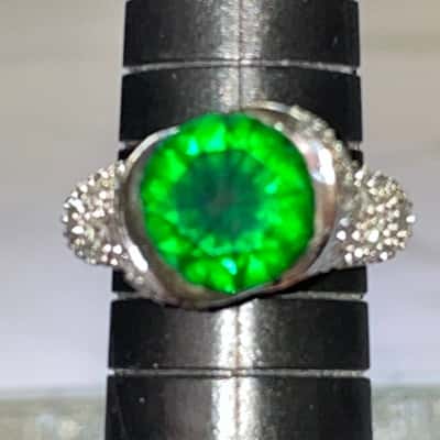  Women's Ring Marked 925 Green Stone/CZ