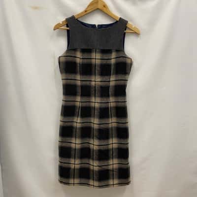 Tommy Hilfiger Women's Wool Blend Dress Size 2 Beige / Black  / Checked / Grey 