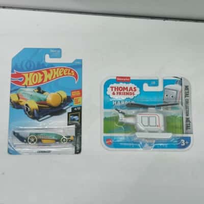 Toy Pair Bundle As New PreOwned 