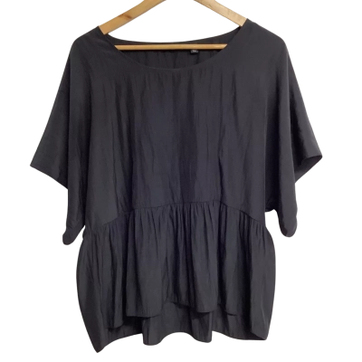 Country Road Womens  Size XL Black Loose Fit Top