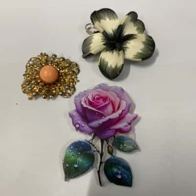  Womens Brooch X3