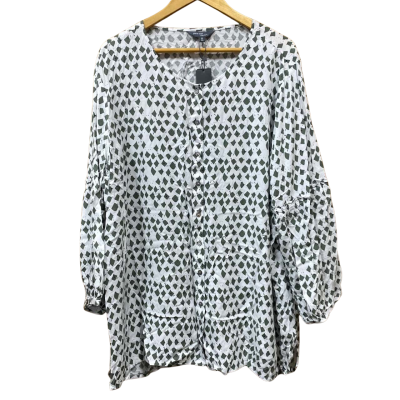 Yarra Trail White & Green Diamond Pattern Long Sleeve Top Size 24