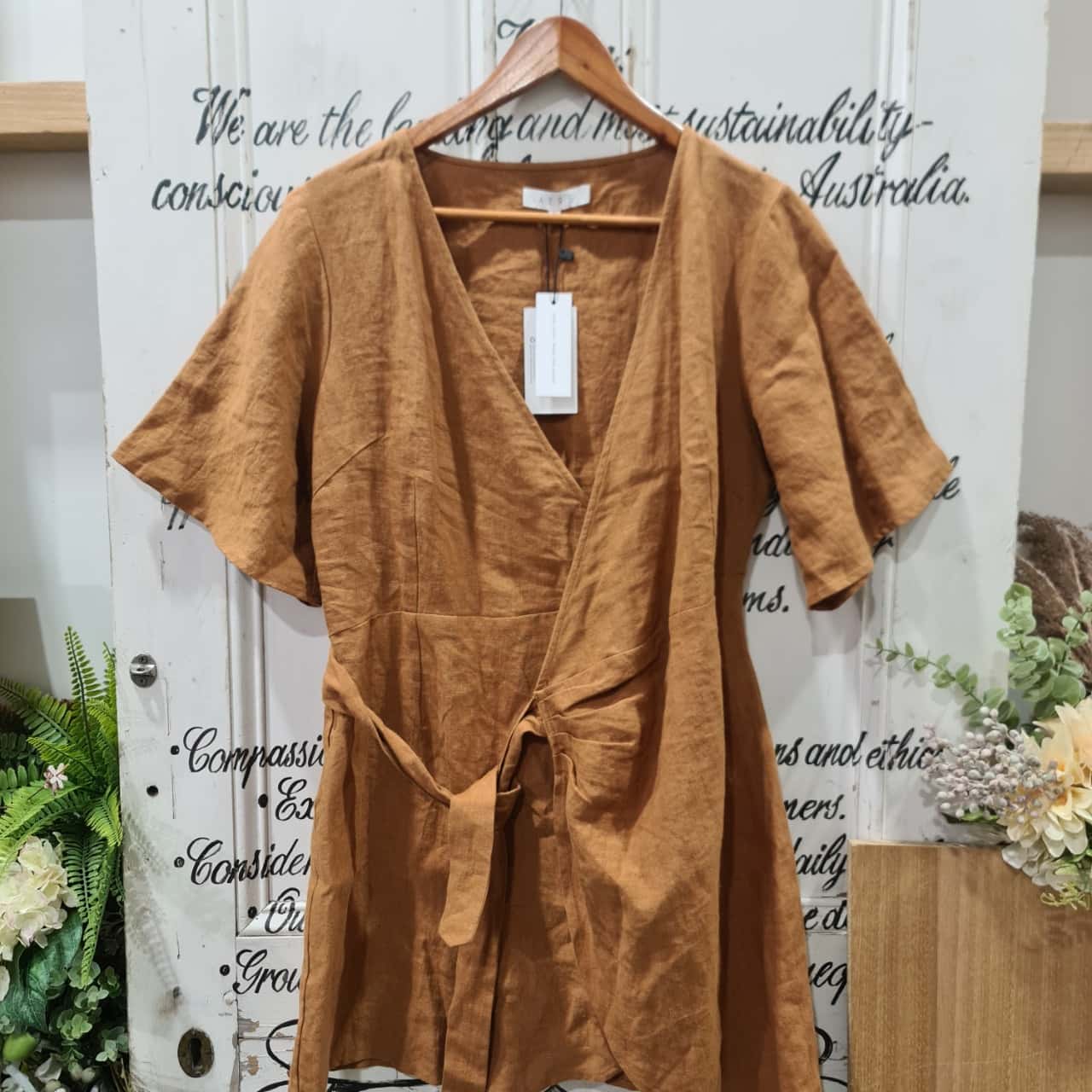 AERE BRAND! LINEN WRAP DRESS! BNWT Womens Size 12 Wrap Dress Mustard (s)