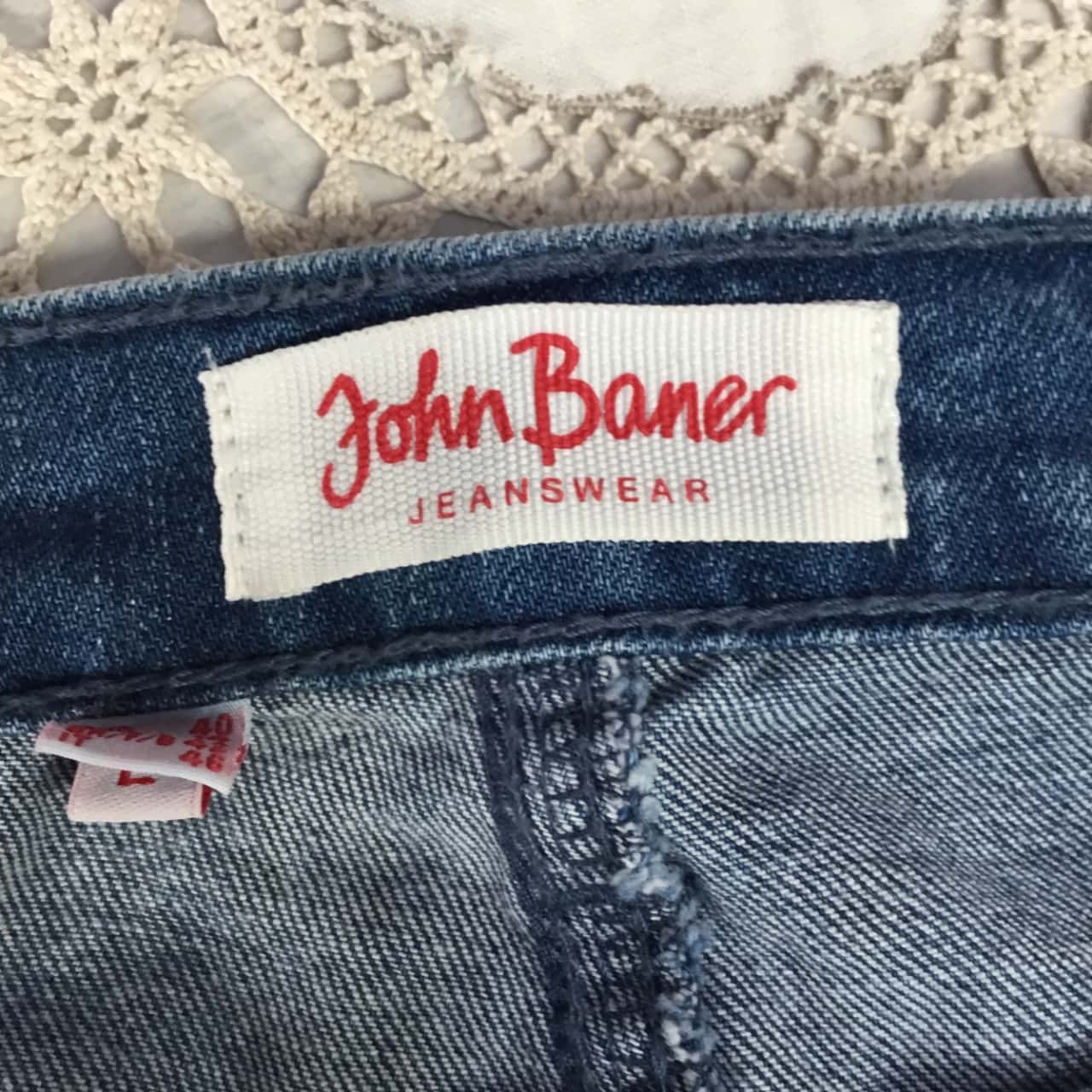John Baner Size 40 Relaxed Fit Blue Jeans