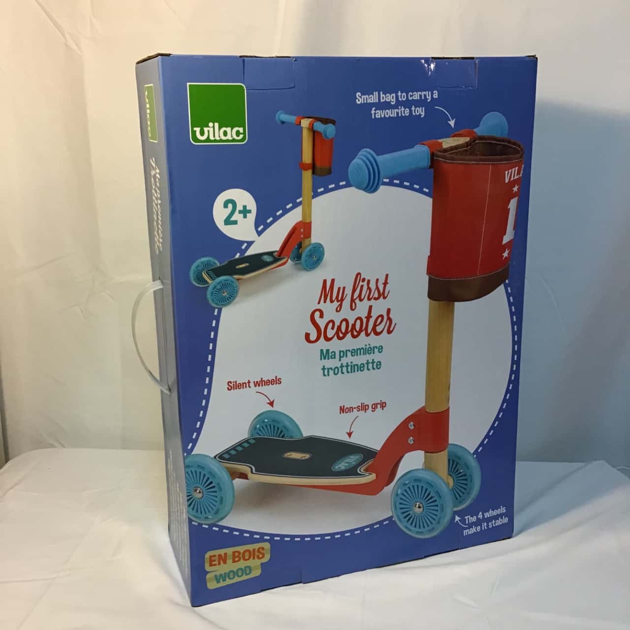 Vilac VILAC1130 – Scooter In Legno Per Bambini 2+ Con Borsa Staccabile, 4 Ruote Silenziose, Altezza 60 Cm
