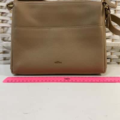 Women’s Toscano leather bag