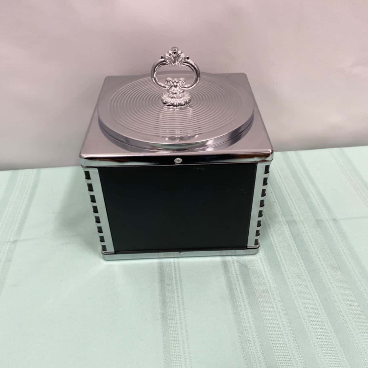 Black Plastic “ice bucket”