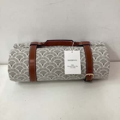 NEW - Sherwood Ascot Waterproof Picnic Rug - Grey Shells