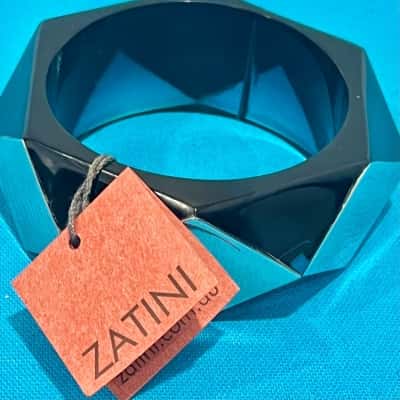 BNWT Zatini Chunky Blue/Mirror Bangle 