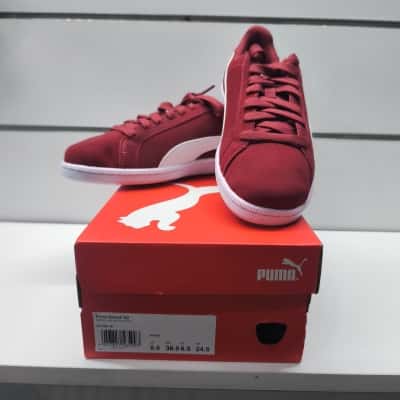 Puma Mens  Size 5.5 Puma Smash SD Ribbon Red and White Sneakers (Size US 6.5)