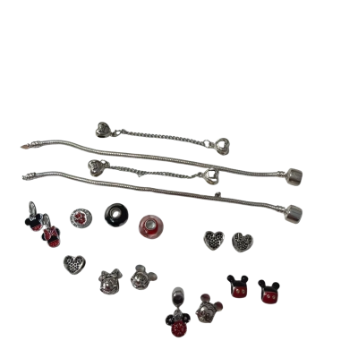 2x Mickey and Minnie themed  Bracelet’s 