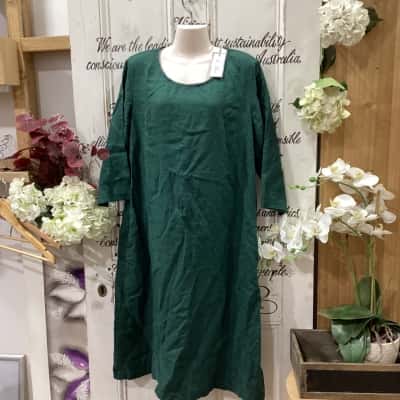 ODA LUX BRAND! Womens  Size XXL Shirt Dress Green! 100% LINEN! STUNNING EMERALD GREEN! HAS POCKETS! PERFECT FOR DRESSING UP OR DRESSING DOWN! BNWT