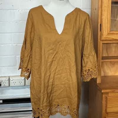Sara Womens  Size 18 Short Sleeve Shirt Mustard 