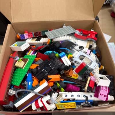 Mixture of Lego Pieces 2 Kilos 