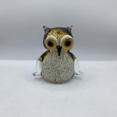 Vintage Style Studio Art Glass Owl Figurine Paperweight Ornament Amber and White