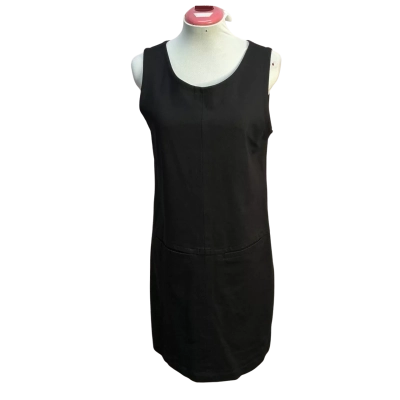 Capture Womens  Size 10 Sleeveless Dress  Black  