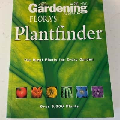 ABC Gardening Australia PLANT FLINDER book- 992 pages 