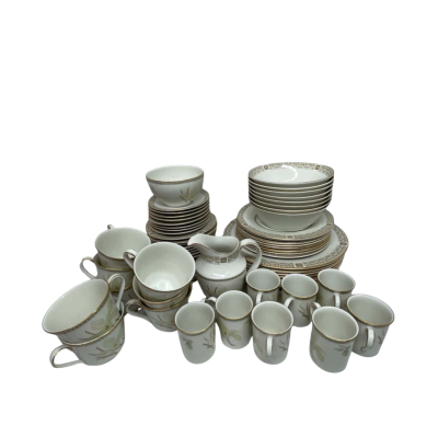 65pc Royal Doulton Dining Set