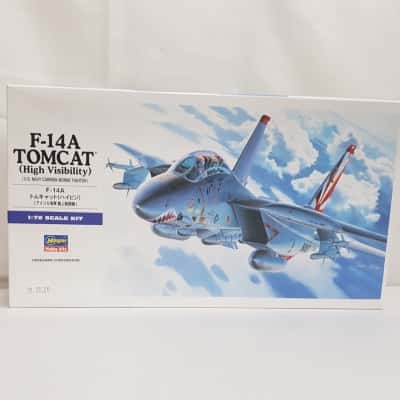 F-14A Tomcat High Visibility 1:72 Scale Kit 